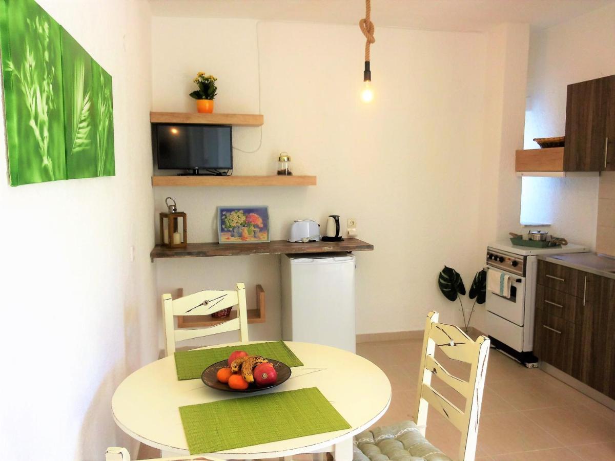 Dimitra Apartments Agios Nikolaos  Bagian luar foto