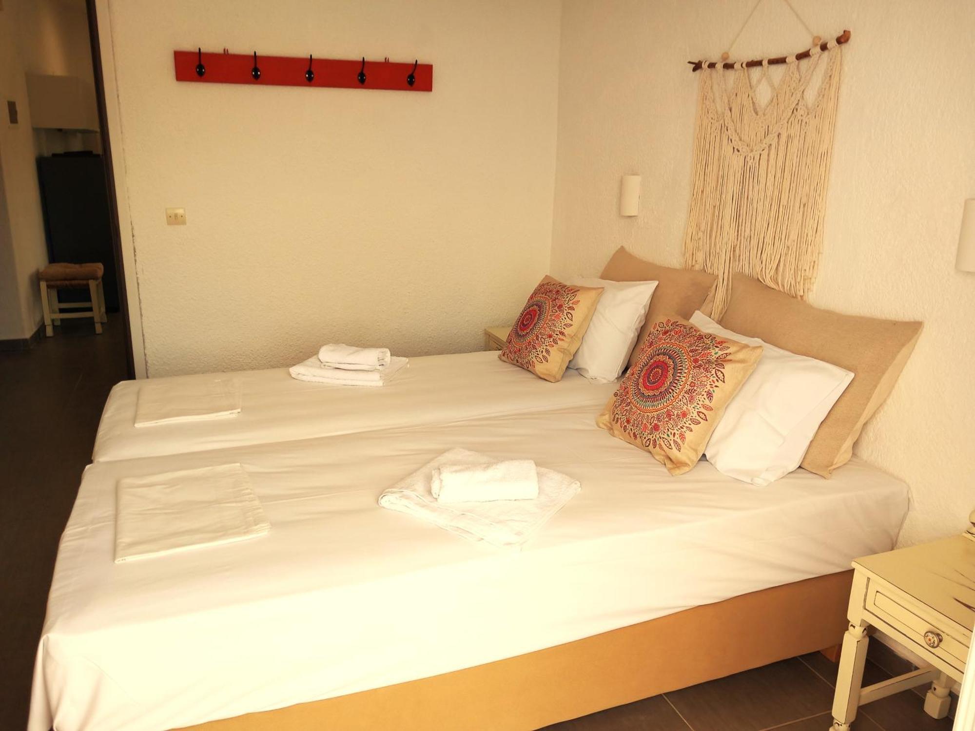 Dimitra Apartments Agios Nikolaos  Bagian luar foto